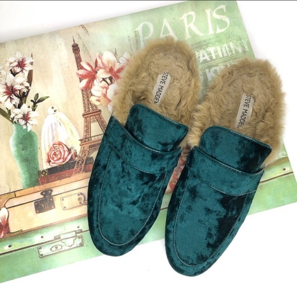 Steve Madden Shoes - Steve Madden Kaden slip on Shoes Velvet Sz 9